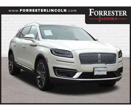2019 Lincoln Nautilus Reserve is a Silver, White 2019 Car for Sale in Chambersburg PA