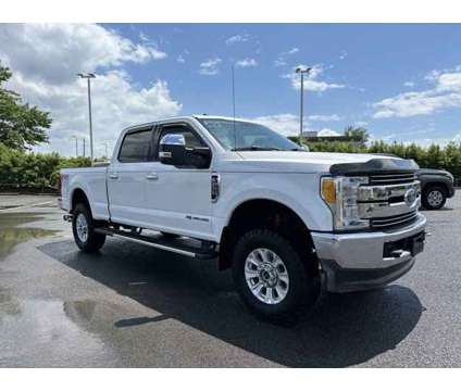 2017 Ford Super Duty F-250 SRW Lariat is a White 2017 Ford Car for Sale in Southaven MS