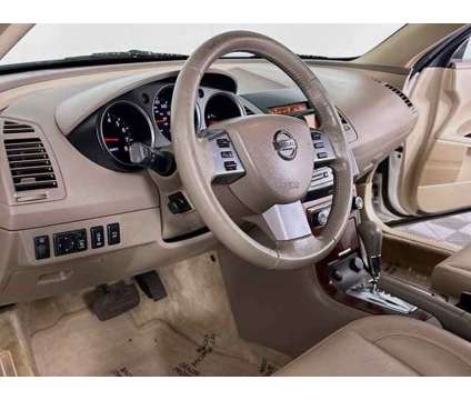 2007 Nissan Maxima is a White 2007 Nissan Maxima Car for Sale in Rockford IL