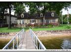 Awesome lake home at the 4 mm of the Gravois Arm