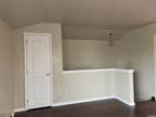 Flat For Rent In Bayside, New York