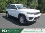 2024 Jeep grand cherokee White, new