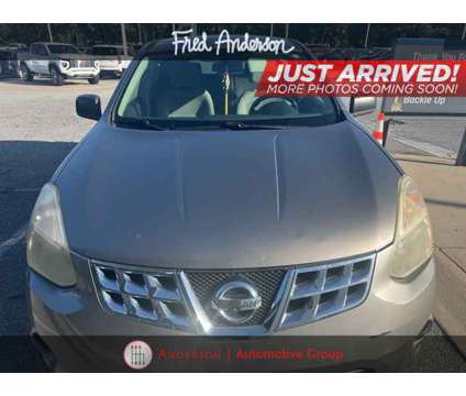 2012 Nissan Rogue S is a Silver 2012 Nissan Rogue S SUV in Greer SC