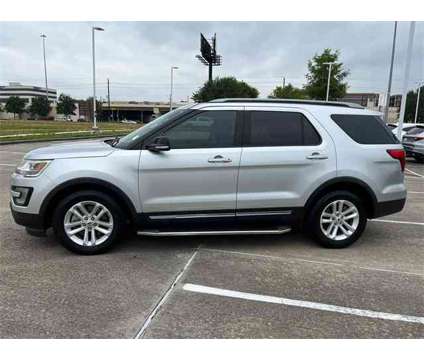 2017 Ford Explorer XLT is a Silver 2017 Ford Explorer XLT SUV in Houston TX