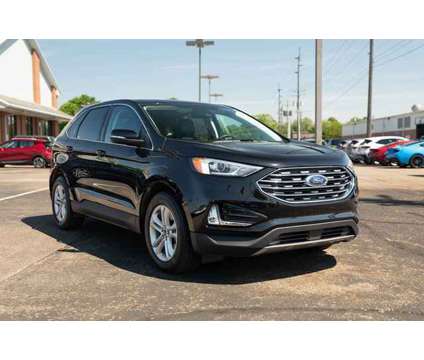 2020 Ford Edge SEL AWD is a Black 2020 Ford Edge SEL SUV in Canton OH