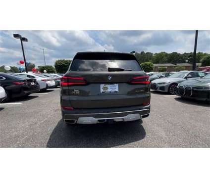 2021 BMW X5 xDrive40i is a Green 2021 BMW X5 4.8is Car for Sale in Newport News VA