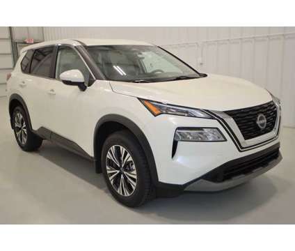 2023 Nissan Rogue SV is a White 2023 Nissan Rogue SV SUV in Canfield OH