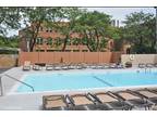 Condo For Sale In Chicago, Illinois