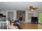 8648 E Koher Rd S Syracuse, IN