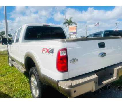 2014 Ford F-250 King Ranch 4x4 4dr Crew Cab 6.8 ft. SB Pickup is a White 2014 Ford F-250 King Ranch Car for Sale in Fort Lauderdale FL