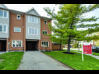 Oakville 3BR 2.5BA, Gorgeous, renovated end-unit townhome on
