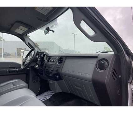 2016 Ford F-550 Super Duty XLT is a White 2016 Ford F-550 Car for Sale in Indianapolis IN