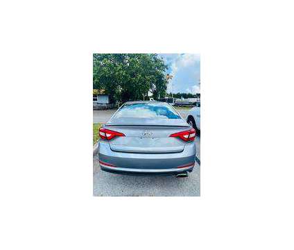 2015 Hyundai Sonata SE is a Grey 2015 Hyundai Sonata SE Sedan in Fort Lauderdale FL