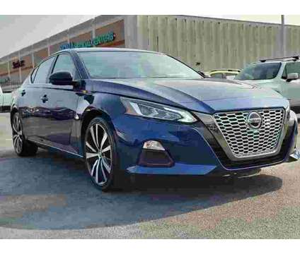 2022UsedNissanUsedAltima is a Blue 2022 Nissan Altima Car for Sale in Houston TX