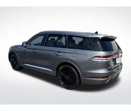 2021 Lincoln Aviator Reserve is a Grey 2021 Lincoln Aviator Car for Sale in Plymouth WI