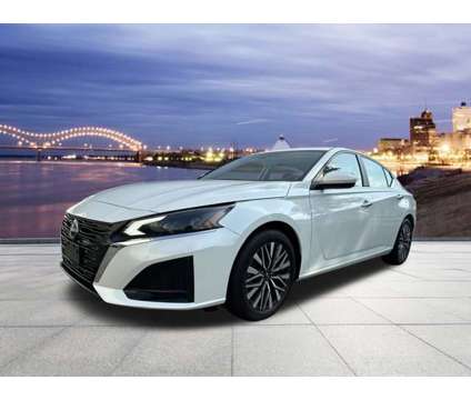 2023 Nissan Altima 2.5 SV is a White 2023 Nissan Altima 2.5 Trim Car for Sale in Memphis TN