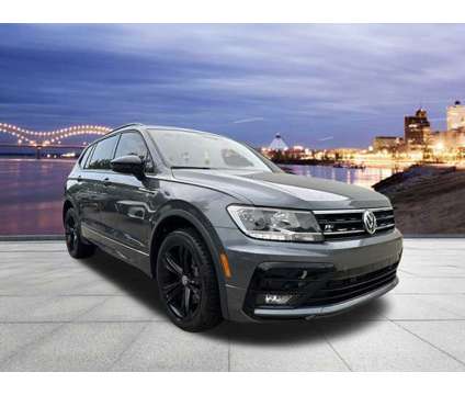 2019 Volkswagen Tiguan SEL R-Line Black is a Grey, Silver 2019 Volkswagen Tiguan SEL Car for Sale in Memphis TN