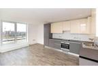 2 bed flat to rent in Talisker House, W3, London