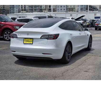 2019 Tesla Model 3 Long Range is a White 2019 Tesla Model 3 Long Range Car for Sale in Houston TX