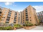 2 bedroom property for sale in Cassilis Road, London, E14 -
