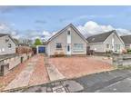 Hawick Drive, Dundee DD4 3 bed detached house for sale -