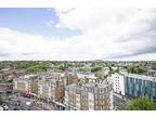 3 Bedroom Penthouse to Rent in Finchley Road