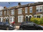 property to let in Inworth Street SW11 - £992 pw