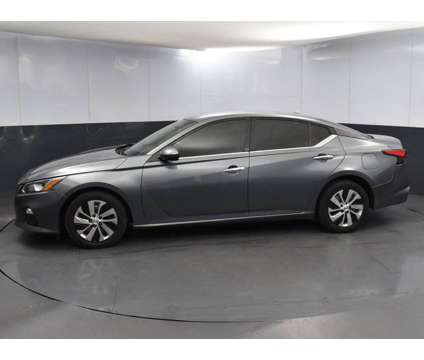 2020 Nissan Altima 2.5 S is a 2020 Nissan Altima 2.5 Trim Car for Sale in Greenville SC