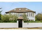 6 bedroom detached house for sale in West Temple Sheen, London, SW14 7AP, SW14
