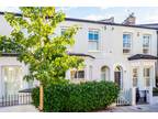 3 bedroom property to let in Abercrombie Street SW11 - £1,096 pw