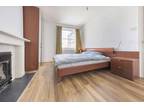 2 bed flat to rent in Elvaston Place, SW7, London