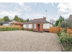 3+ bedroom bungalow for sale in The Landway, Kemsing, Sevenoaks, Kent, TN15