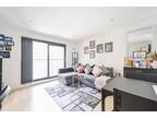 1 Bedroom Flat for Auction in WESTGATE APARTMENTS