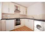flat to rent in Wiltshire Lane, HA5, Pinner