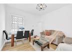 2 bed flat for sale in Sylvester Path, E8,