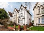 1 bedroom apartment for sale in New Church Road, Hove, BN3