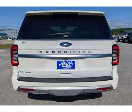 2024 Ford Expedition Platinum is a White 2024 Ford Expedition Platinum Car for Sale in Winder GA