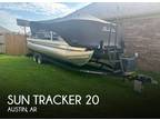 2022 Sun Tracker Party Barge 20DLX Boat for Sale