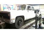 1981 Chevrolet c30 crew cab dually