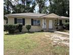 2 Bedroom 1 Bath In Jacksonville FL 32208