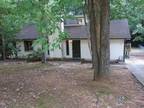 3/2B FOR RENT IN Cary, NC #721 Madison Ave