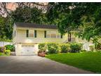 24 Galloway Ln, Cortlandt Manor, NY 10567