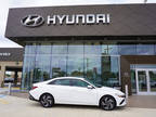 2024 Hyundai Elantra White, 12 miles