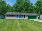 513 S Wagner Ave, Wapakoneta, OH 45895