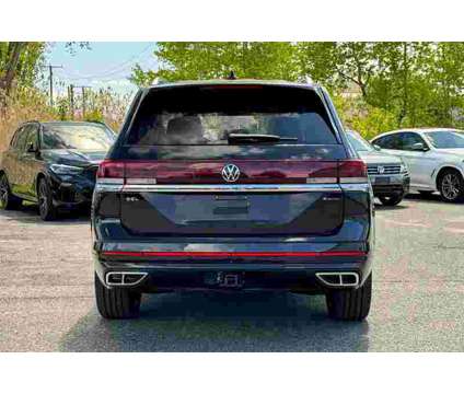 2024 Volkswagen Atlas 2.0T SEL Premium R-Line is a Black 2024 Volkswagen Atlas 2.0T SEL SUV in Pittsfield MA