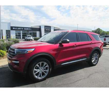 2022 Ford Explorer XLT is a Red 2022 Ford Explorer XLT SUV in Bentonville AR