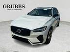 2024 Volvo XC60 Recharge Plug-In Hybrid T8 Plus Dark Theme