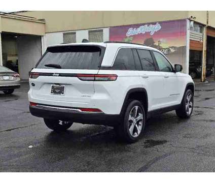 2024 Jeep Grand Cherokee Limited is a White 2024 Jeep grand cherokee Limited SUV in Chattanooga TN