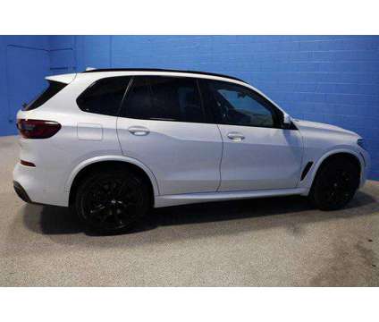 2021 BMW X5 xDrive45e is a White 2021 BMW X5 4.8is SUV in Johnston RI