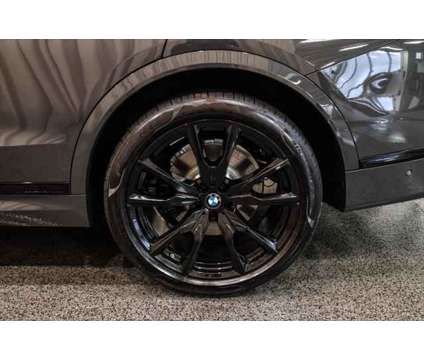 2025 BMW X7 xDrive40i is a Grey 2025 SUV in Akron OH
